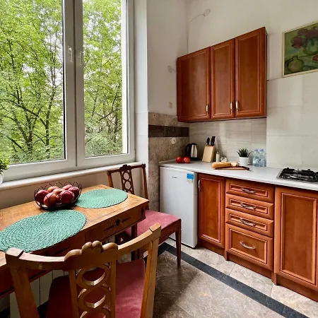 K22 Muzeum Centrum Διαμέρισμα